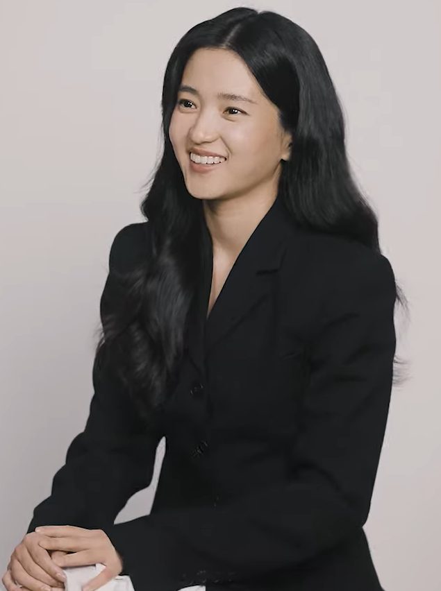 Kim Tae-ri em retrato de 2022
